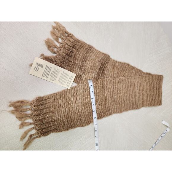 Handmade Chunky Knit Scarf Camel Wool From Snow Leopard Trust 46X6.5 Inches - Picture 5 of 6